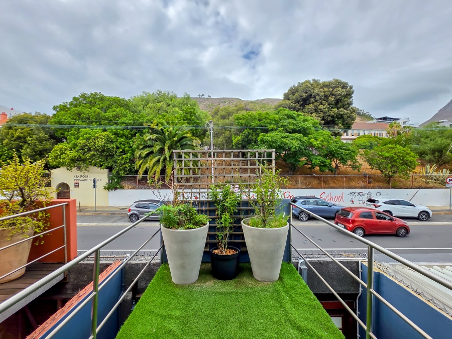 2 Bedroom Property for Sale in Three Anchor Bay Western Cape